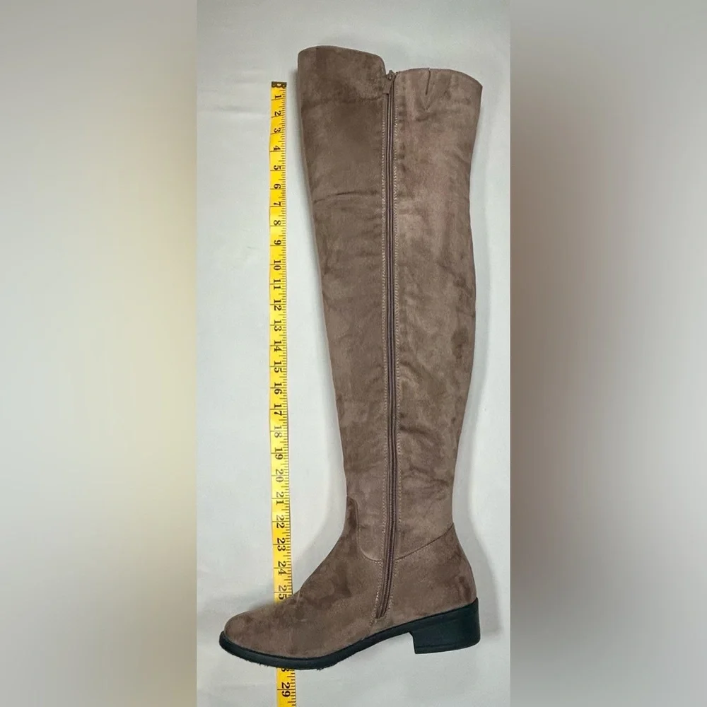 TOP Moda Over the Knee Tall Tan Boots  Womens 9 Low Heel Round Toe Inside Zipper